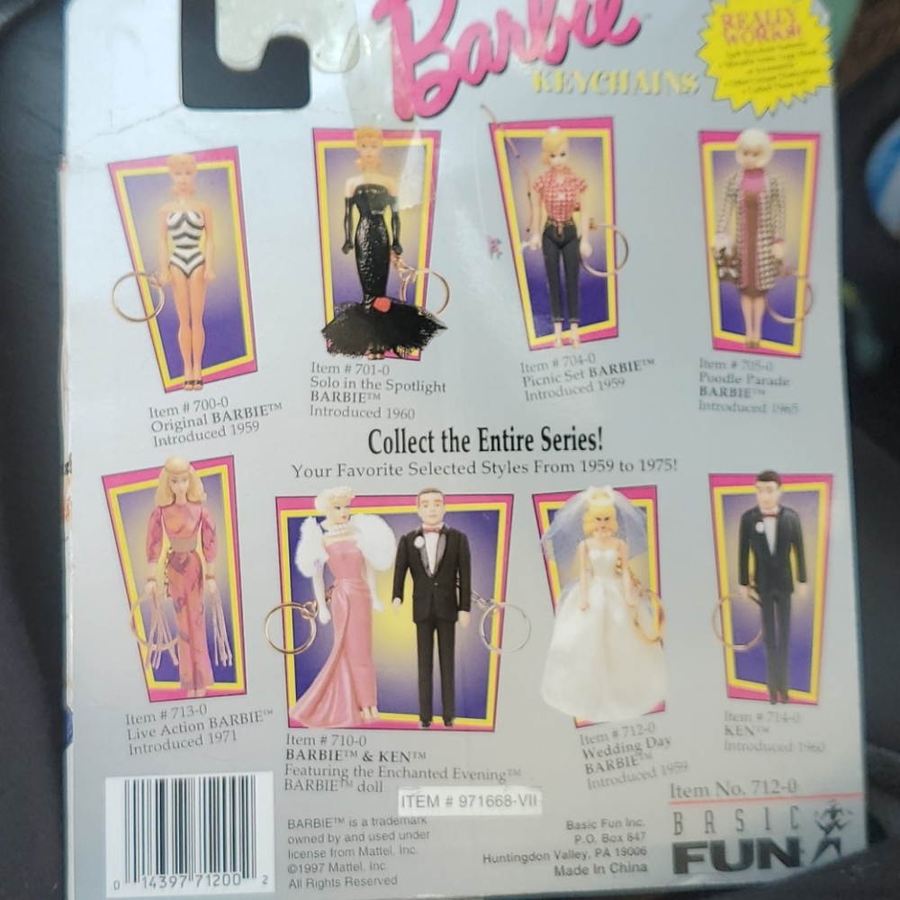 Vintage barbie keychain - Picture 4 of 6